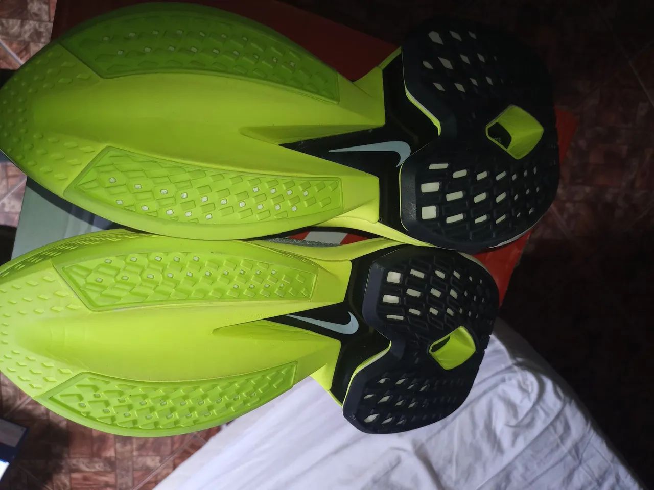Nike ZoomX Vaporfly NEXT% 2 -- N 42 - Foto 4