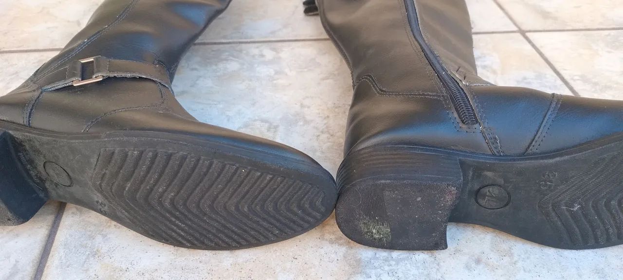 Botas longas pretas número 35  - Foto 4
