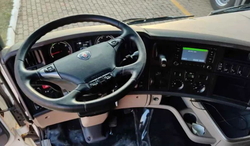 Scania R440 6X4 2014 - Foto 5