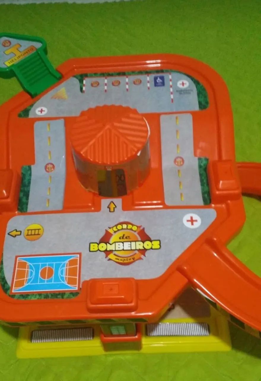 Brinquedo Garagem de Bombeiros MapToy - Foto 4