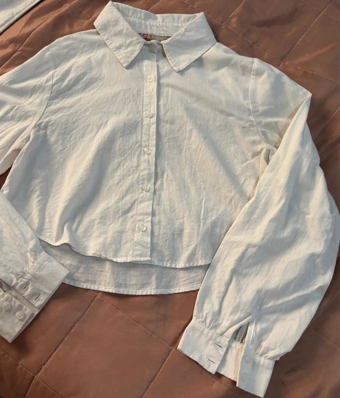 Camisa cropped off white