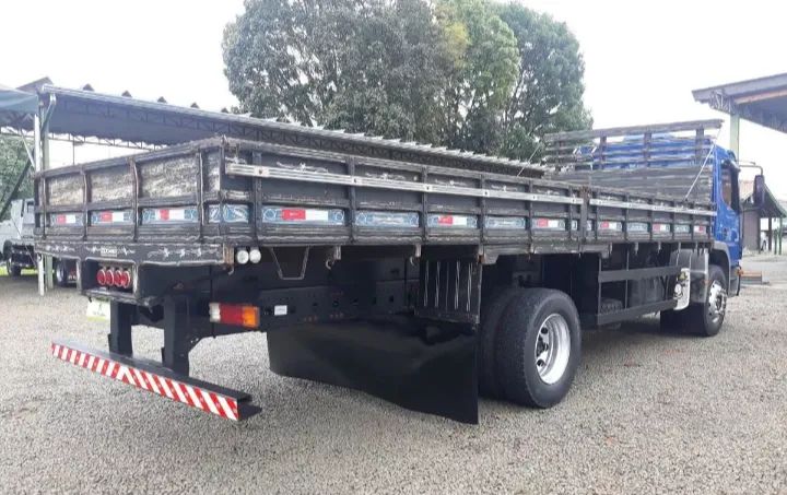 Atego Carroceria 2018 - Foto 3