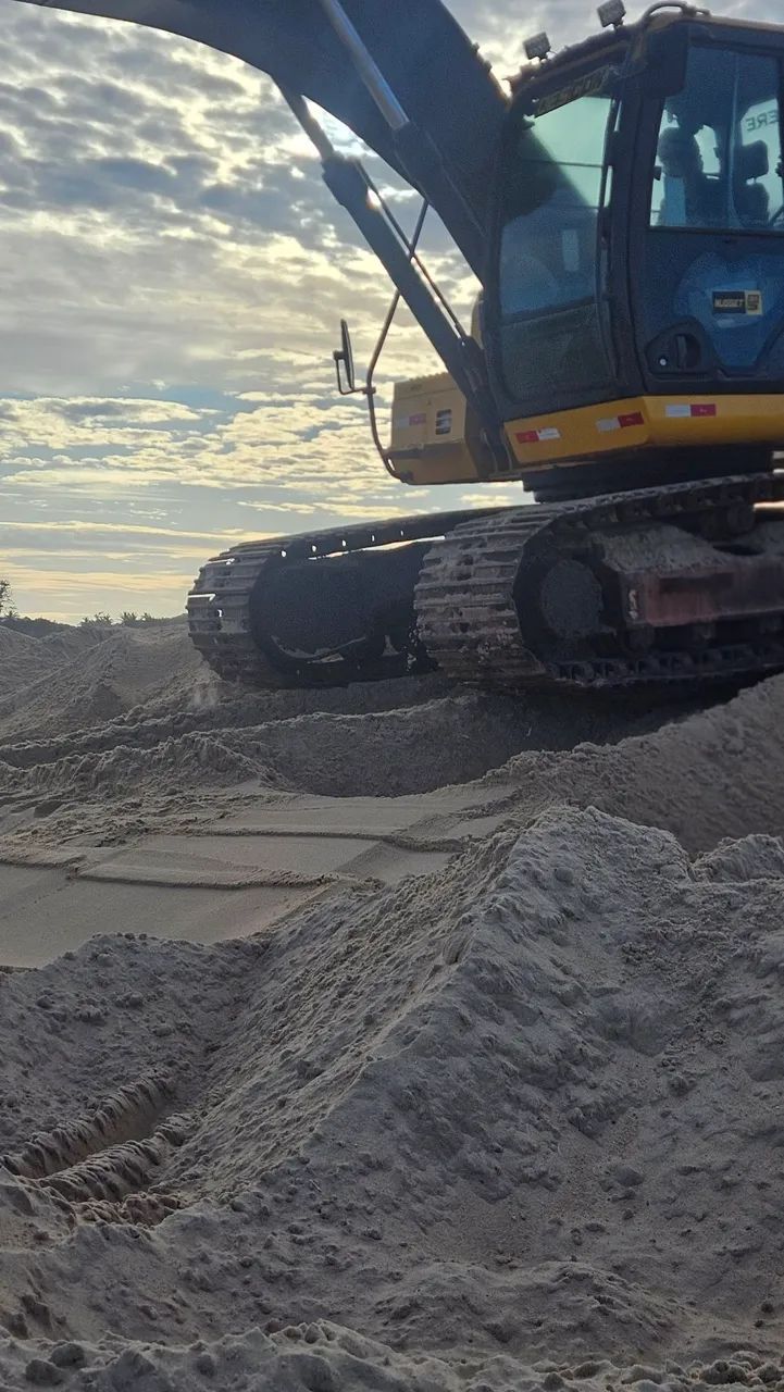Escavadeira Hidraulica 21t Frete grátis. - Foto 2