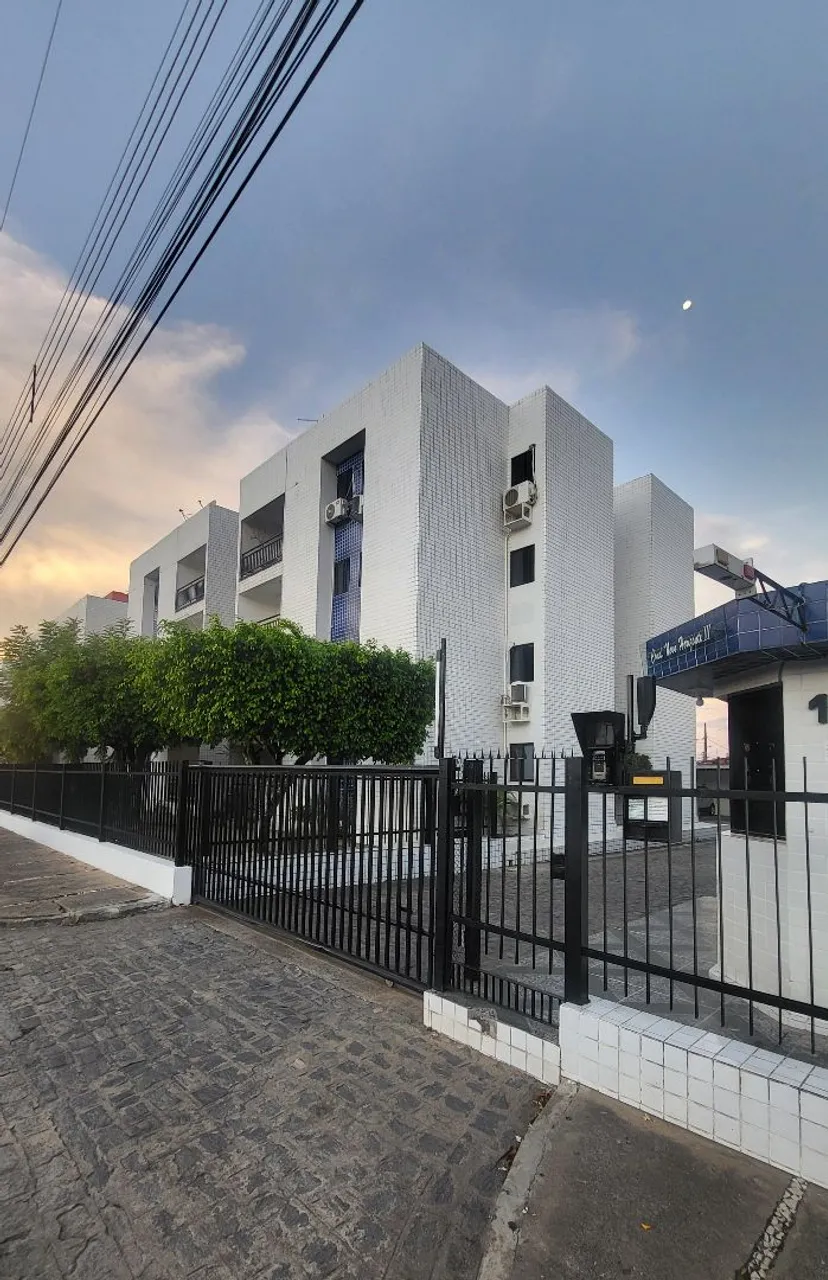 Apartamento à venda 03 quartos Bancários REFORMADO