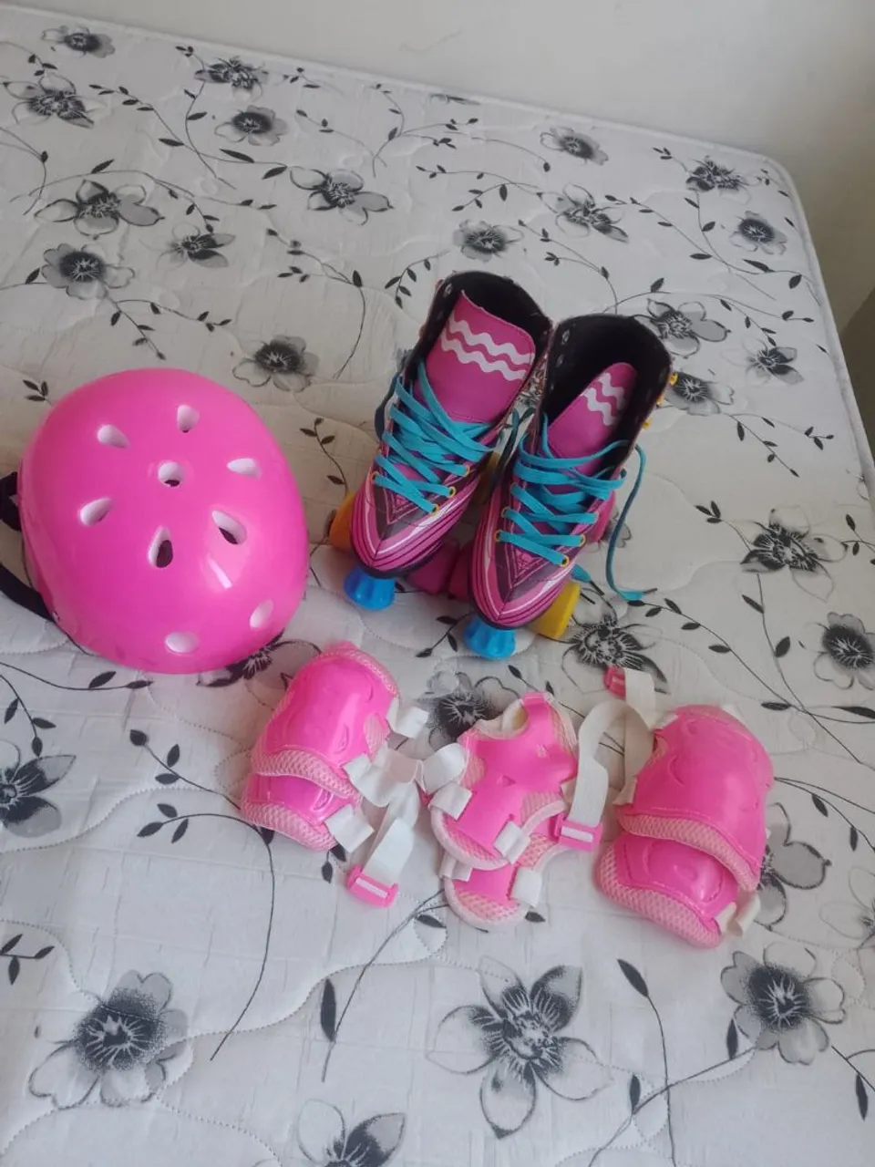 Patins Infantil Rosa com kit segurança
