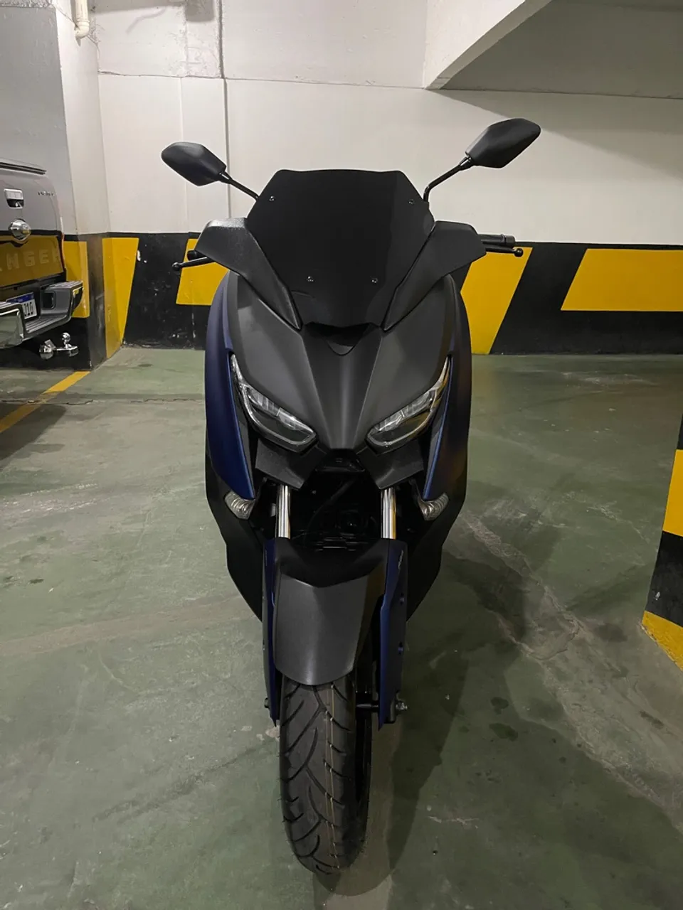 Xmax impecável!!!