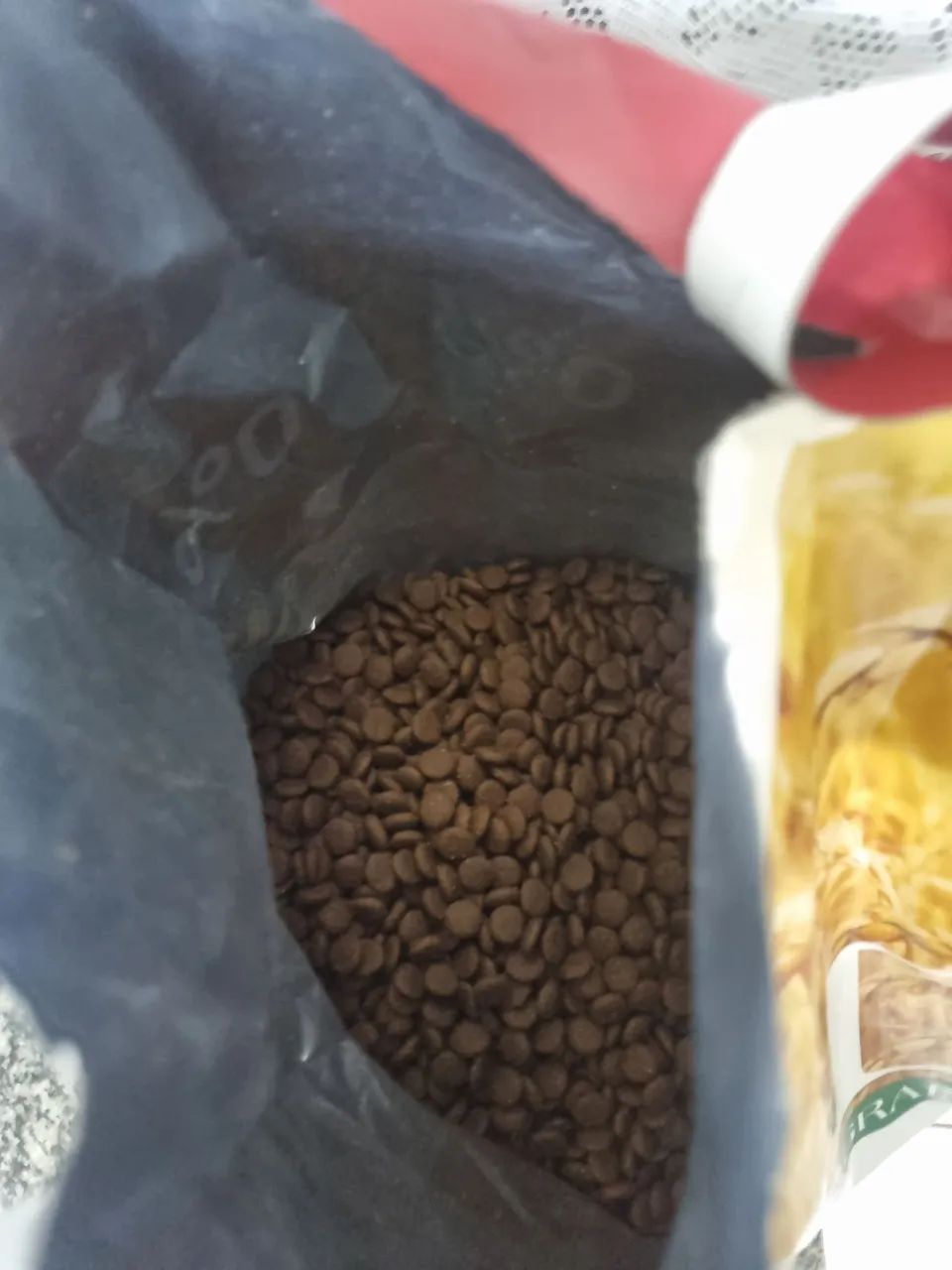 Vendo ração para cachorro saco 10kg - Foto 2