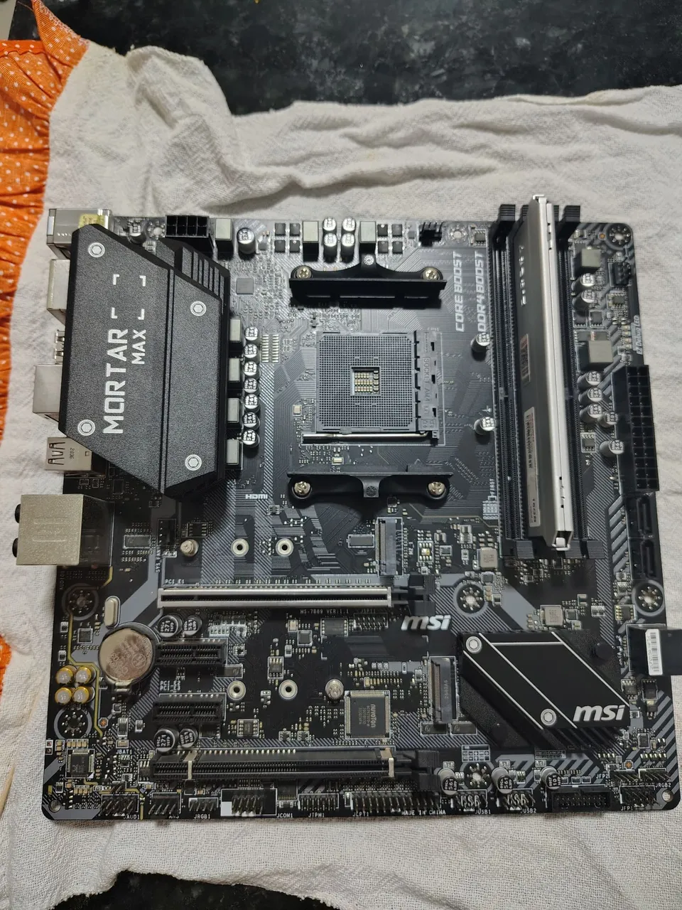 Placa Mãe B450M Mortar Max + Memória RAM 16GB 3200MHz