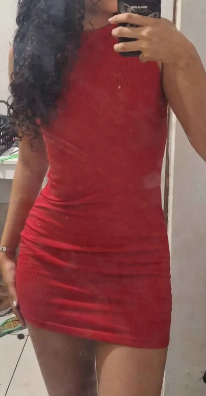 Vestido vermelho canelado