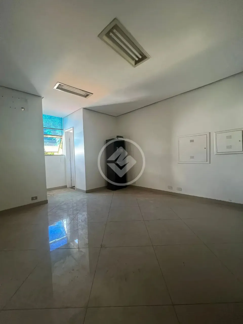Sala Comercial - Setor dos Funcionarios codigo: 68758