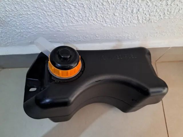 Tanque de combustível para compactador de solo - Foto 3