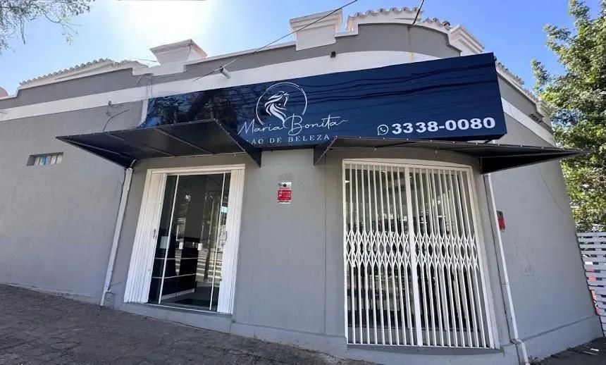 Contrata-se Cabeleireira(a)