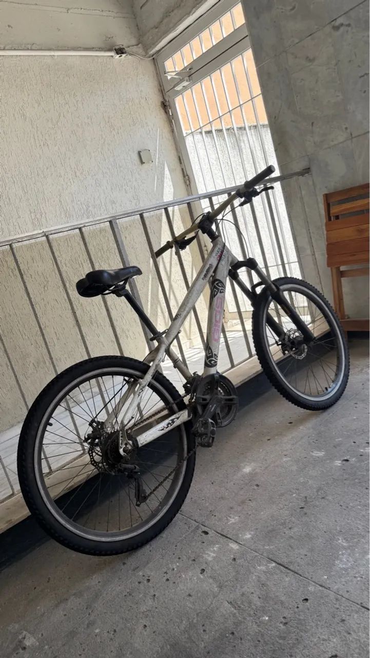 2 BICICLETAS GIOS (PAGANDO 1.800 levas as duas) *Leia a descrição* - Foto 4