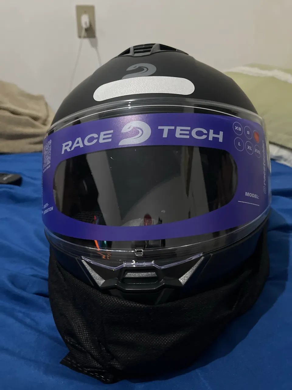 Capacete Race Tech