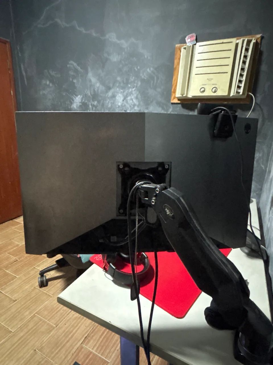 Monitor Alienware 240hz 1ms usado 64385330199427122