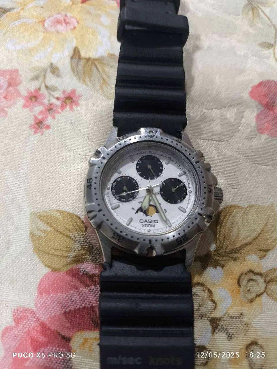 Relógio Casio 200M