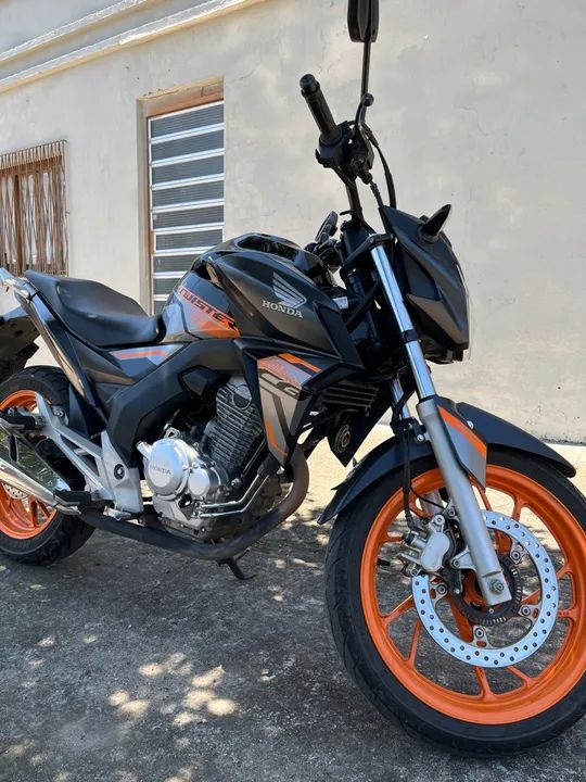 Honda CB 250 Twister ABS - 2021 - Impecável