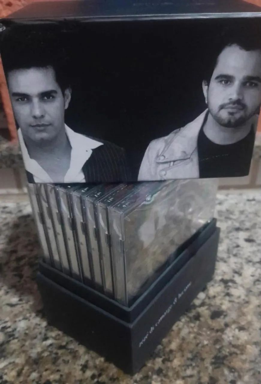 CD'S E DVD DO ZEZÉ DE CAMARGO E LUCIANO, RARIDADE