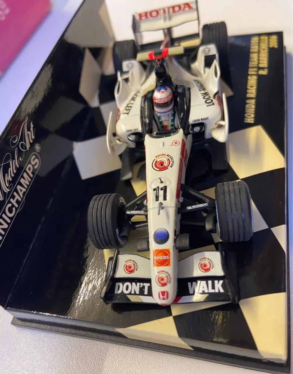 Miniatura Fórmula 1 Honda Racing F1 Team RA106 - Barrichello 2006