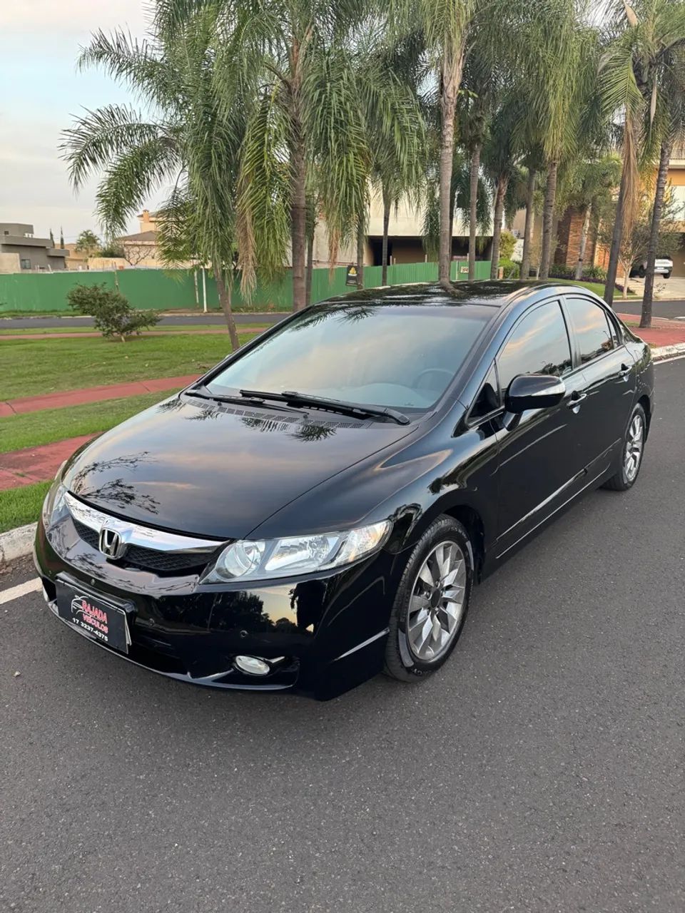 Honda Civic LXL 1.8 2011 automático muito novo