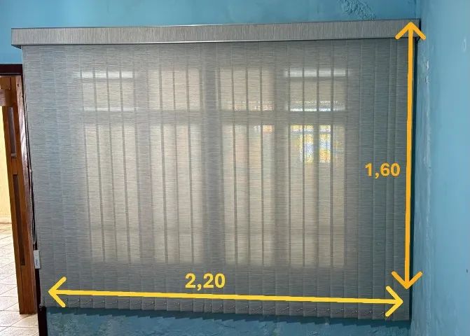 Persiana Vertical Bege