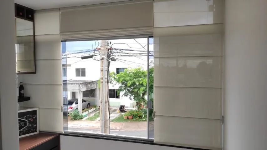 Persiana Romana modelo para varanda jardins mangueiral