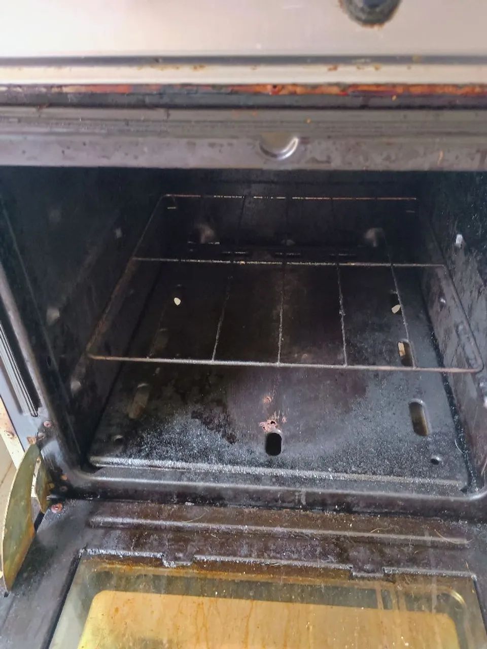 Fogão 4 Bocas com Forno - Usado - Foto 4