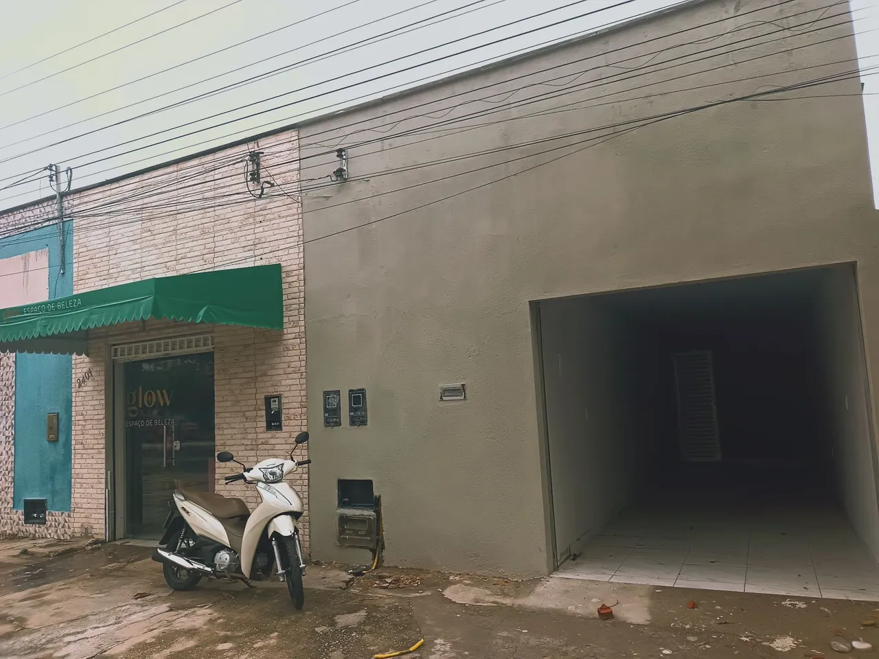 ALUGO PONTO COMERCIAL NA AV CENTENÁRIO 
