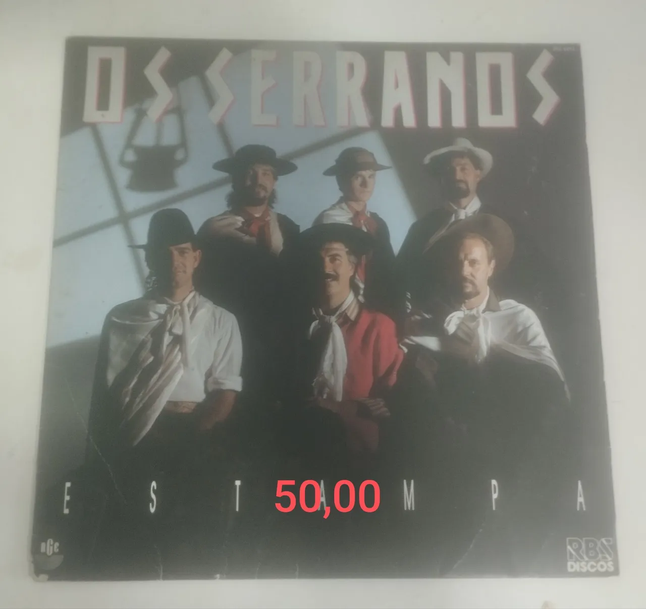 Os Serranos - Estampa