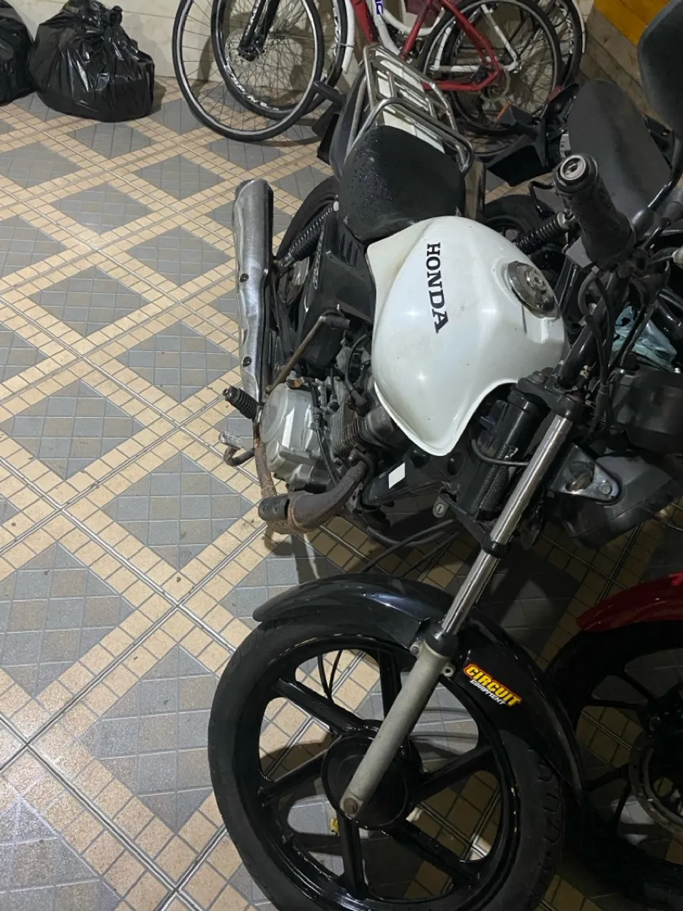 Cargo 125 2010