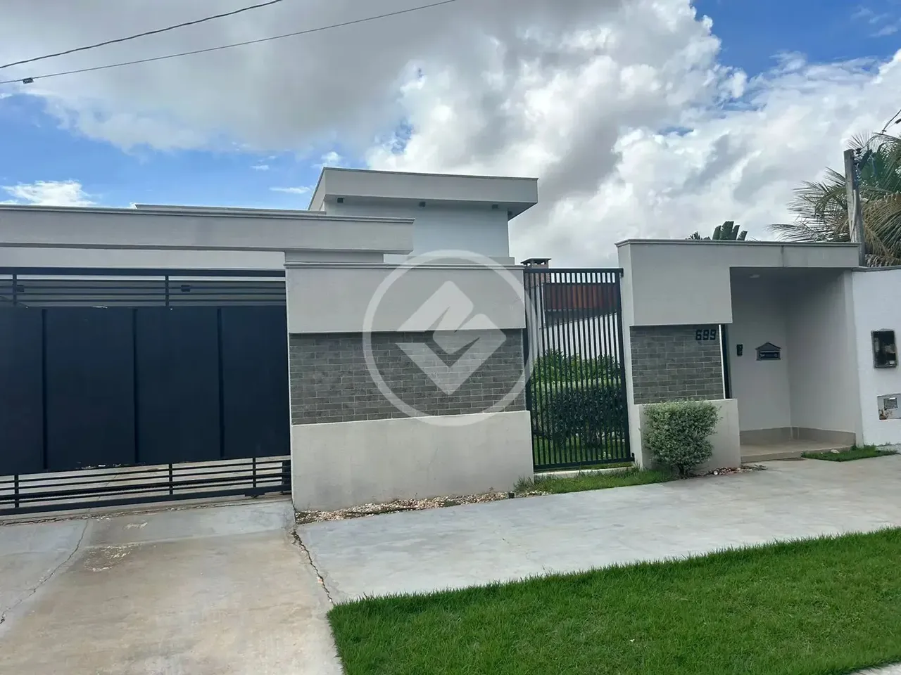 Casa a venda codigo: 125748