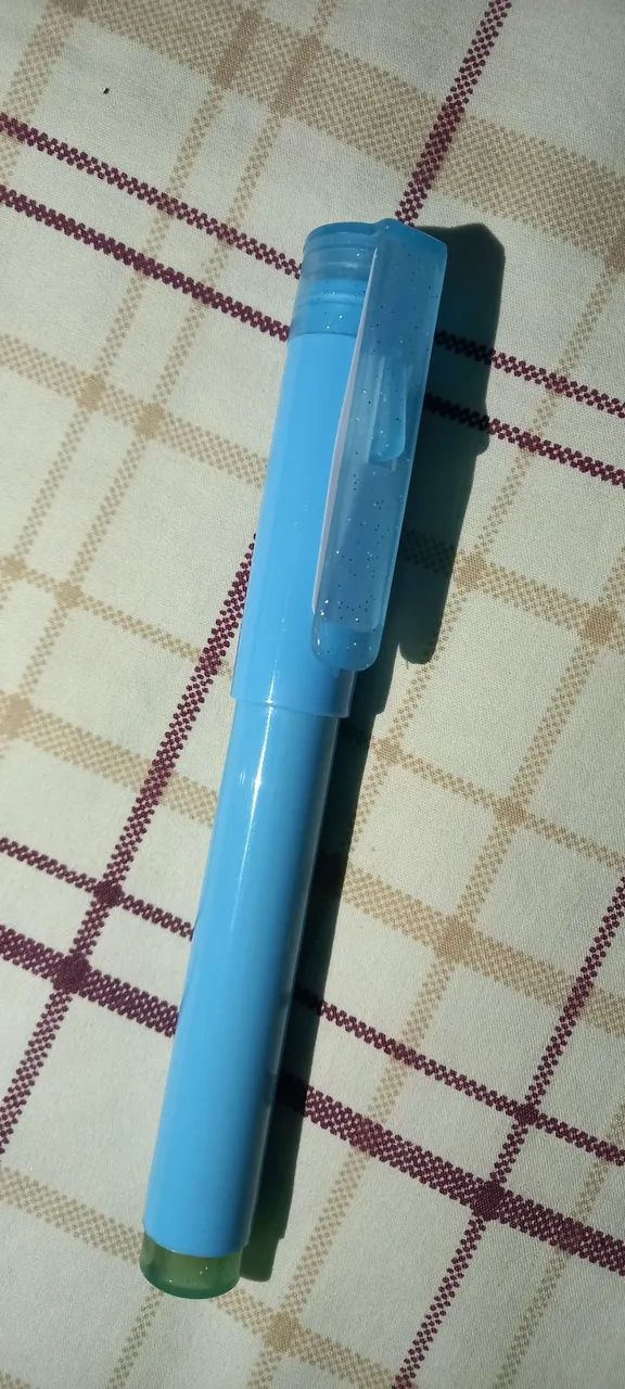 Caneta 2 em 1 Risca e Luz UV. Identifica dinheiro falso.  - Foto 4