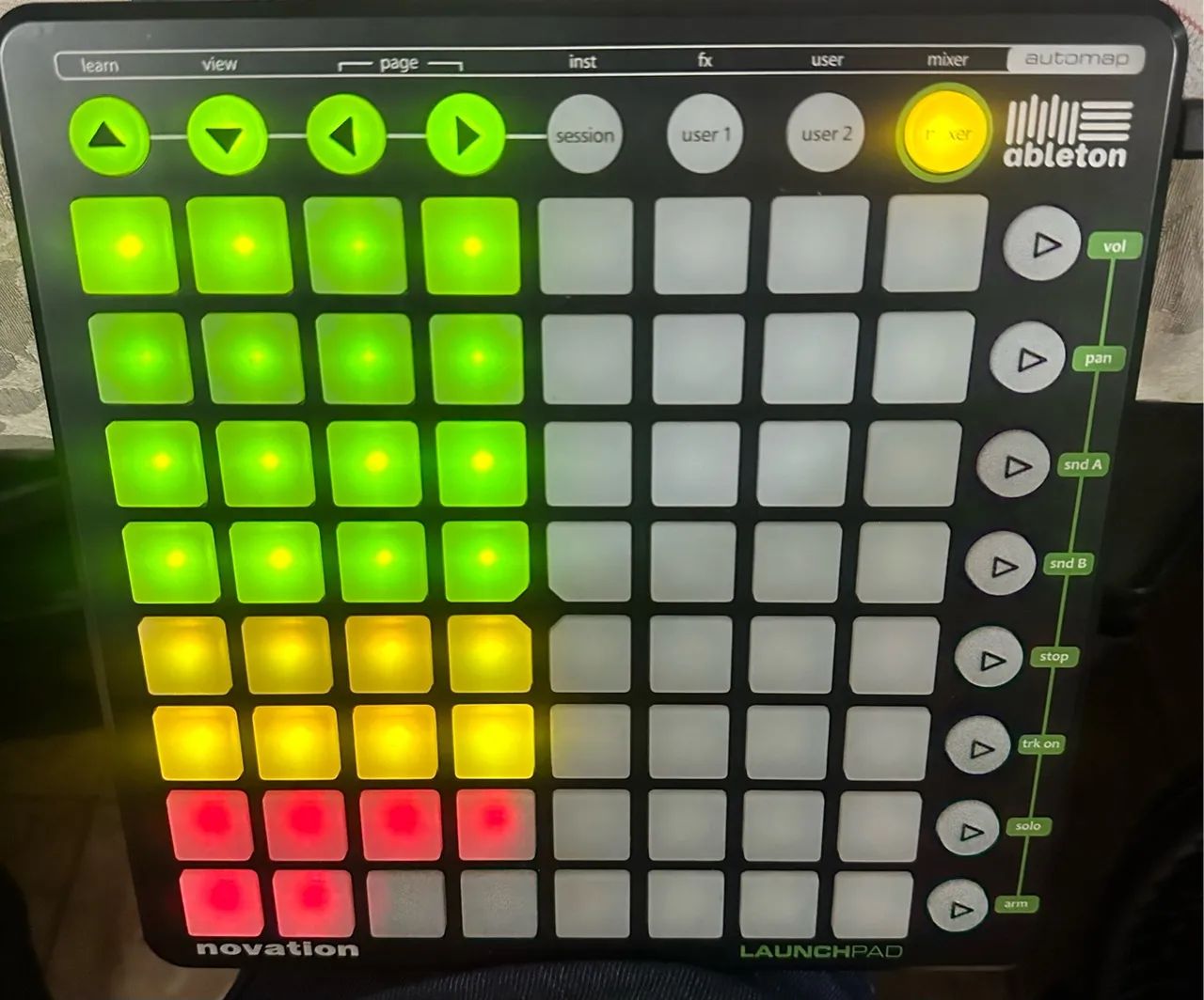 Novation Launchpad - Controlador MIDI para Ableton Live