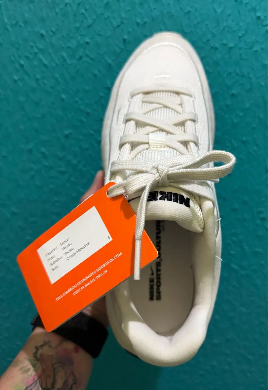 Tênis Nike Uplift SC - Cor creme  - Foto 3