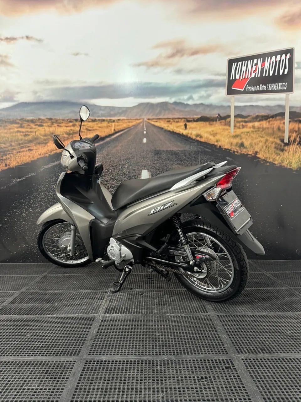 Honda Biz 110i 2024 (3 mil km) - Foto 4