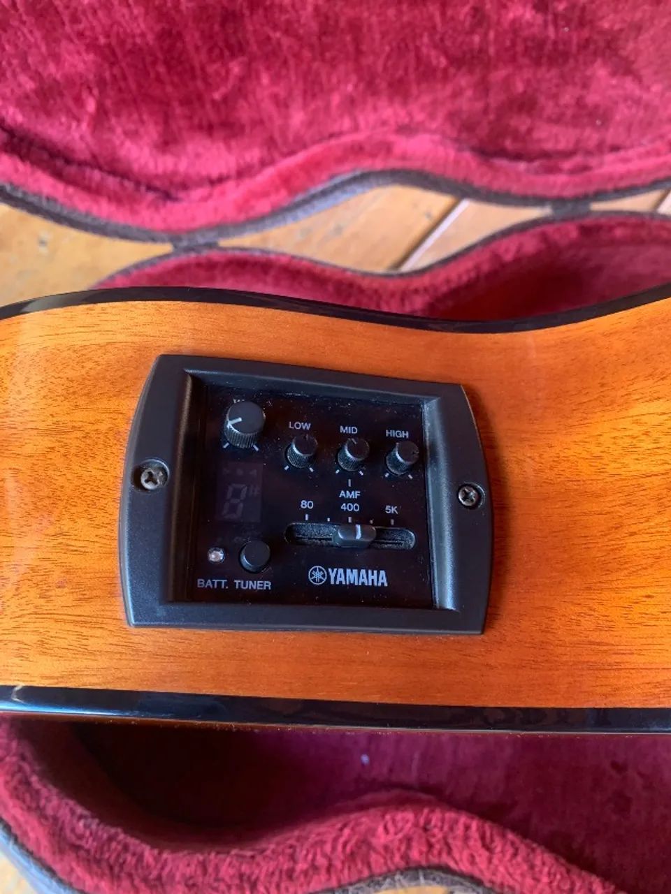 Violão Yamaha NCX Nylon com case 