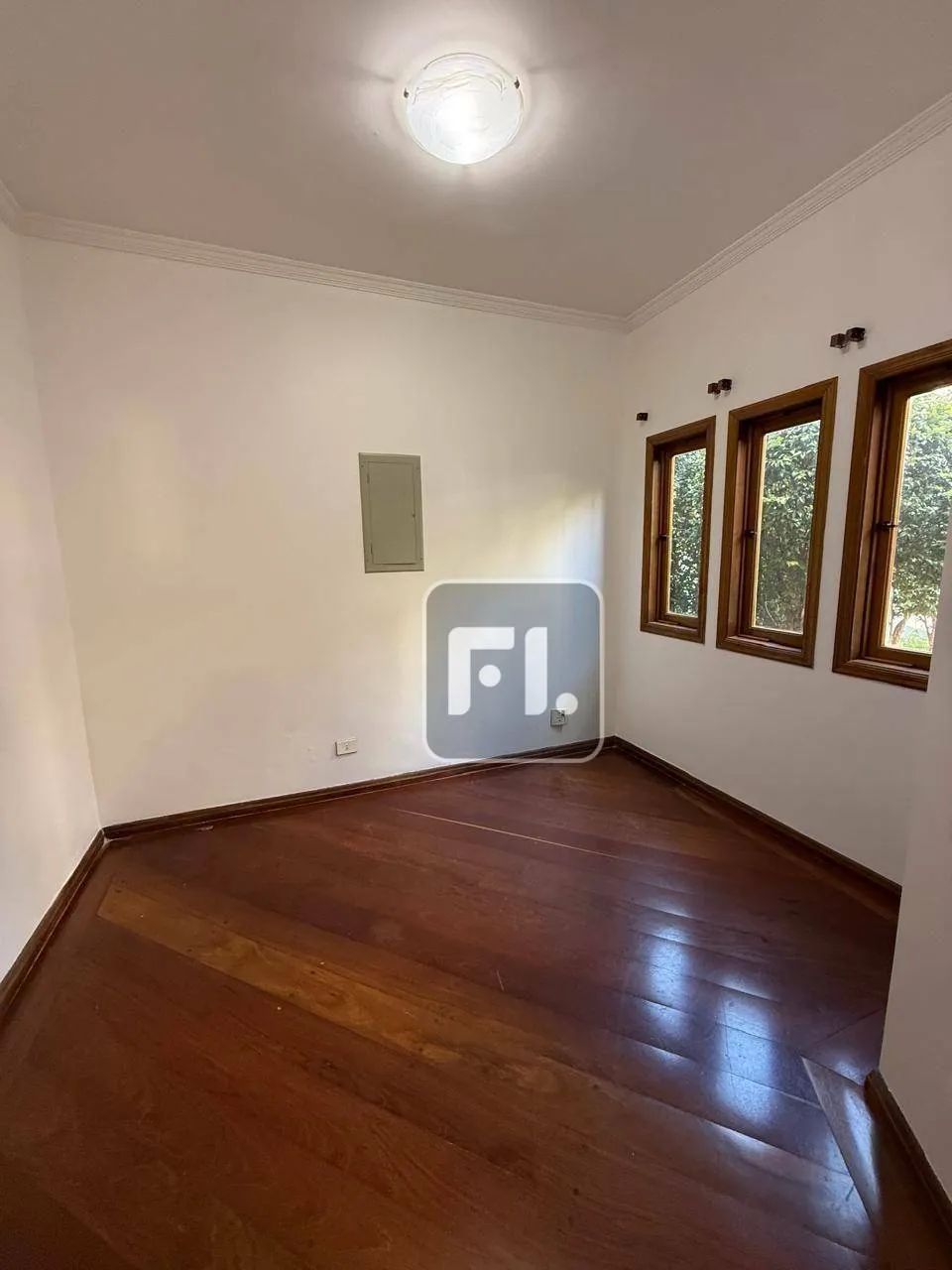 Casa Residencial 3 Venda e Locação com com 4 dormitórios sendo 2 suítes - Foto 4