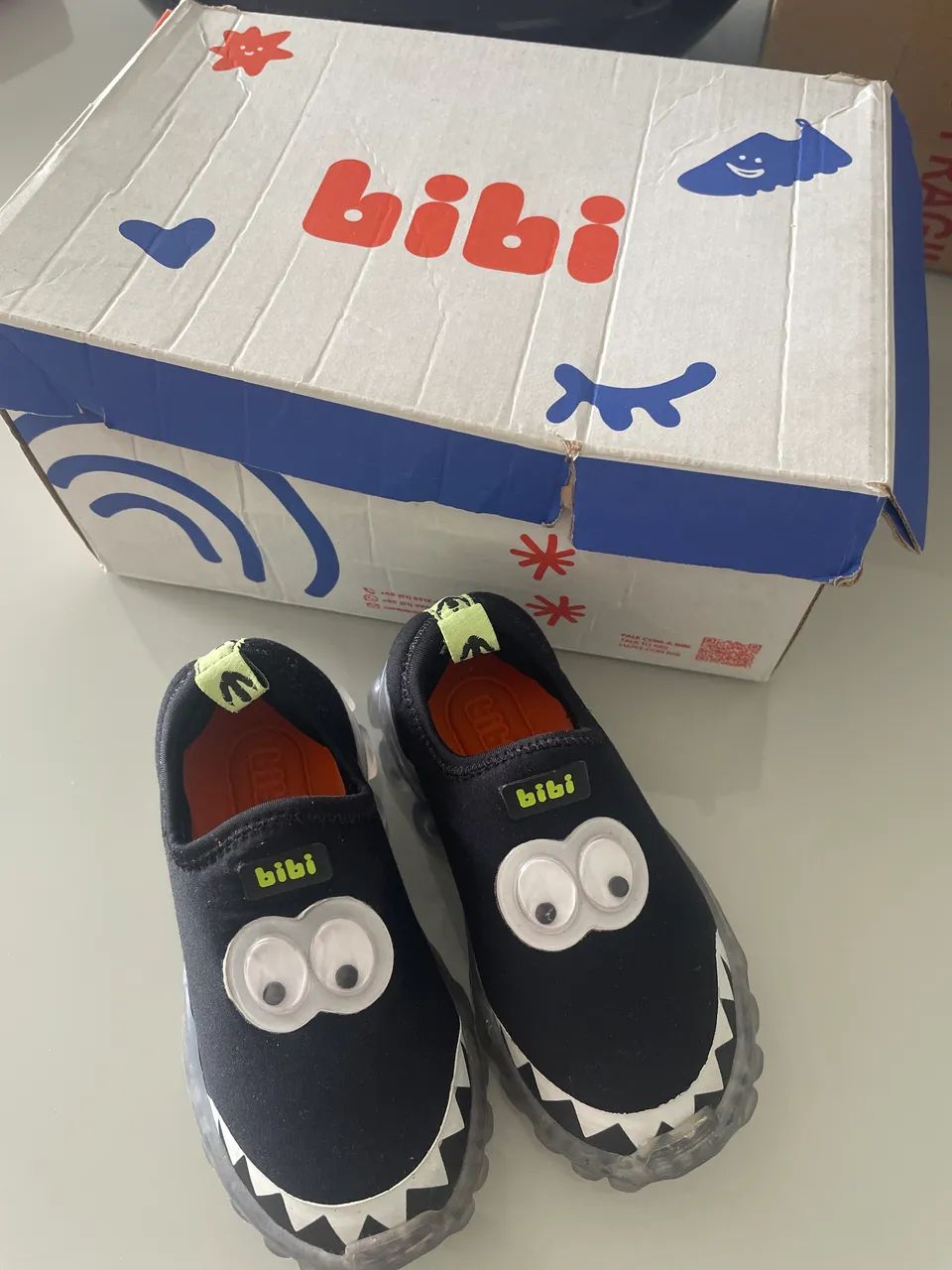 Tênis bibi