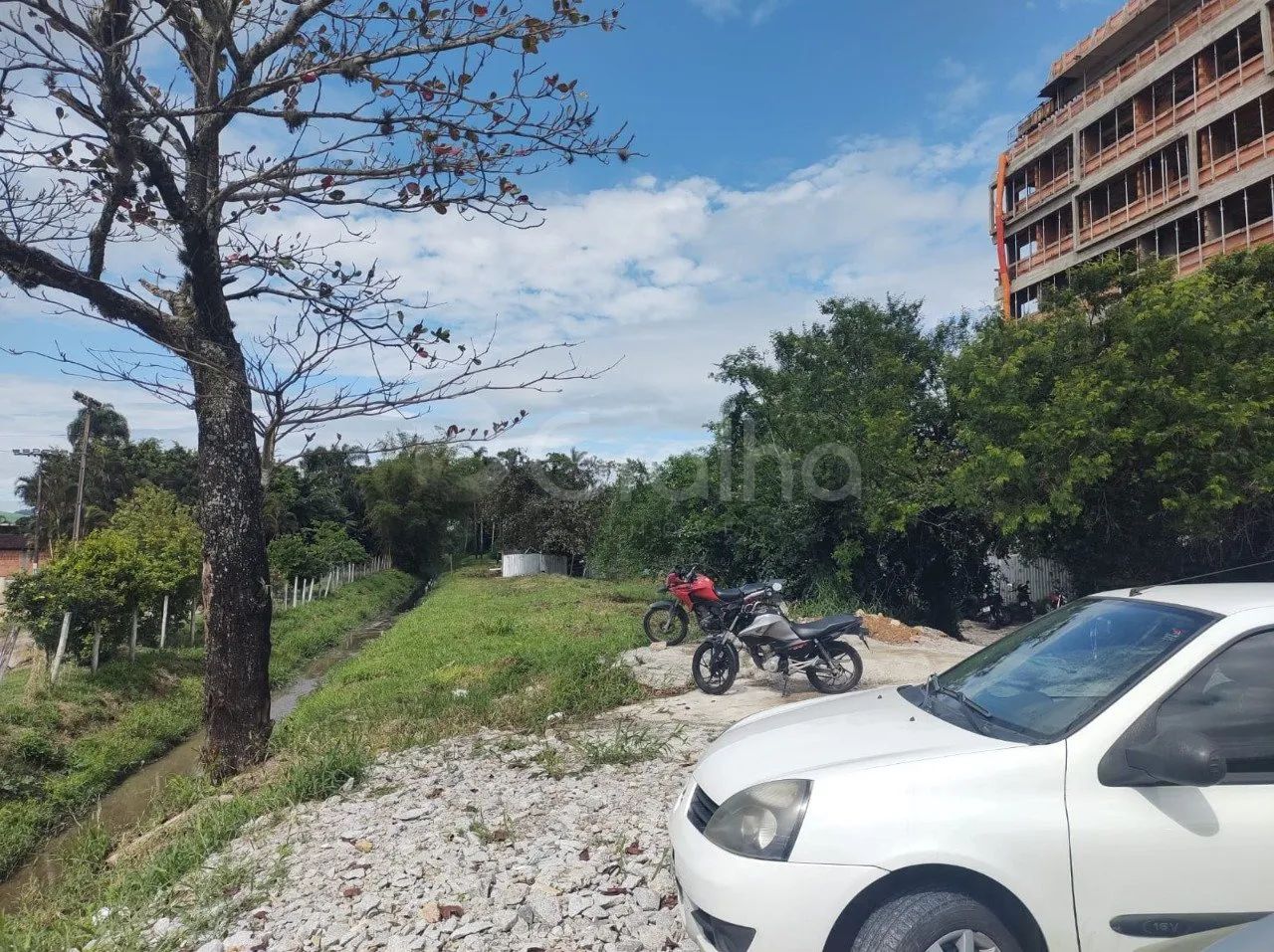 Terreno de 2.500m² no Saco Grande, Florianópolis - Foto 2