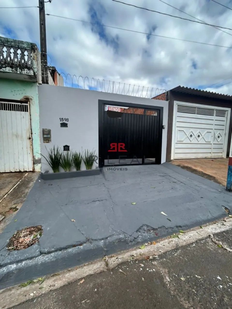 Casa 2 quartos, 2 banheiros - Foto 2