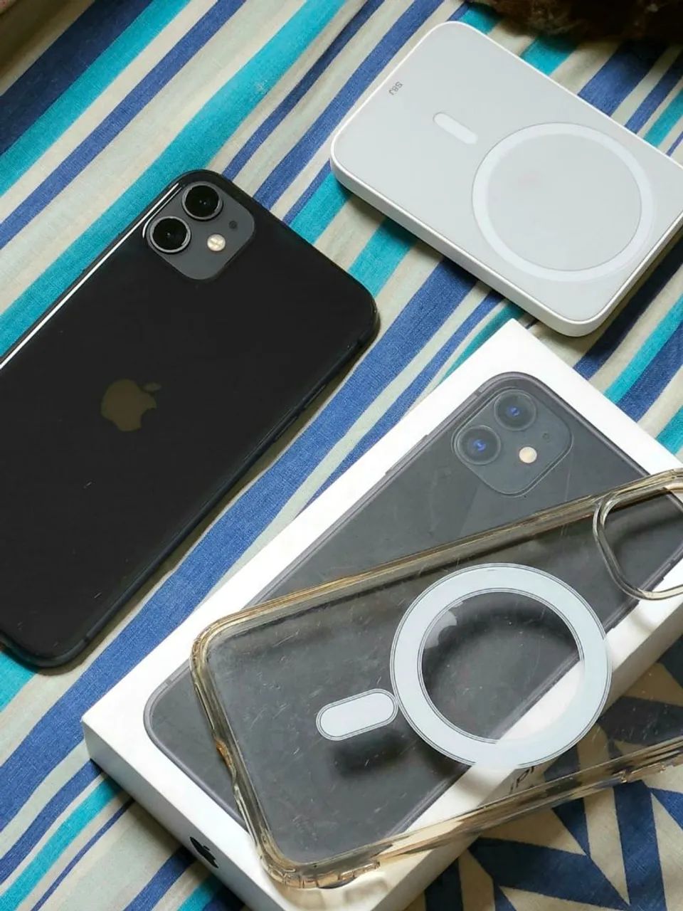 Iphone 11 64gb + power bank