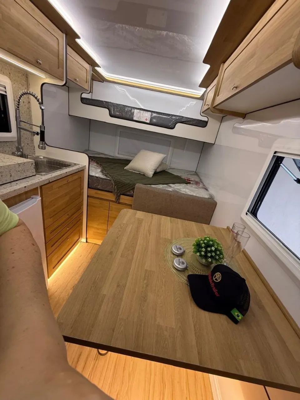 Trailer Deluxe 2026 - Foto 5