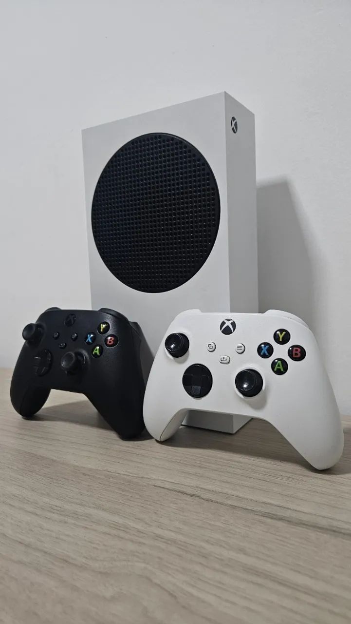 Xbox Series S + Controles - Foto 2