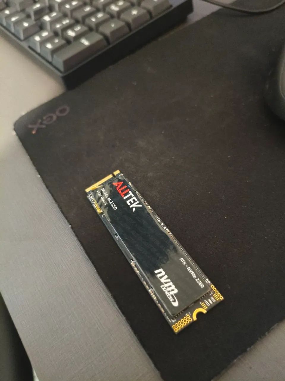 SSDnvme512gb TROCO EM RAM DDR4 3200HZ 8GB