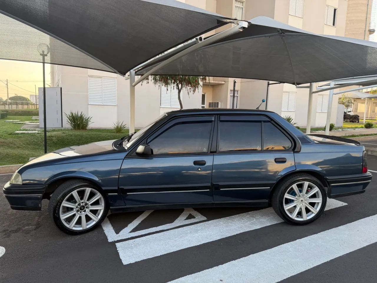 Chevrolet Monza GL 2.0 Efi/sl/l/650/club/barc.2e4p 1995