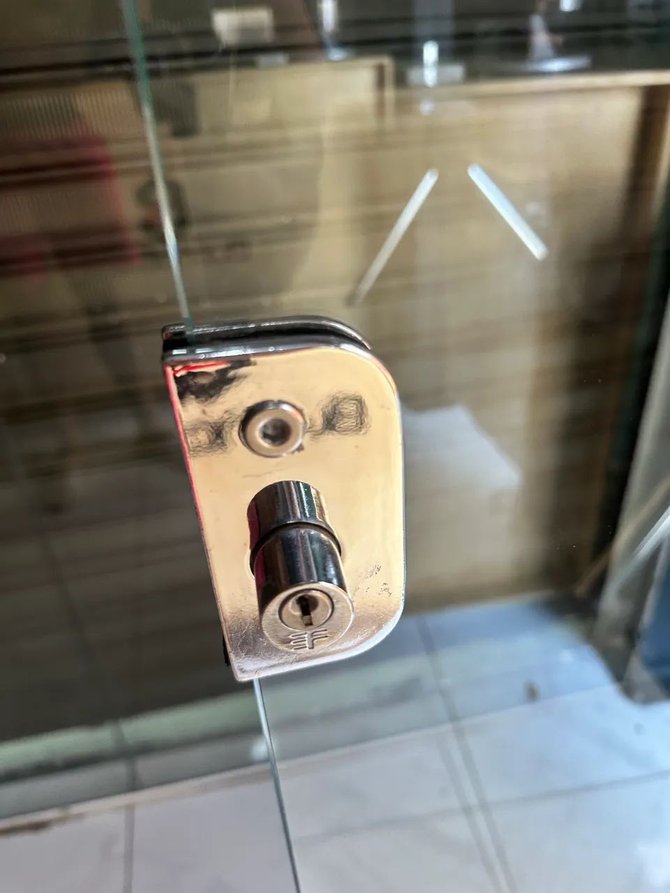 Porta de vidro completa 