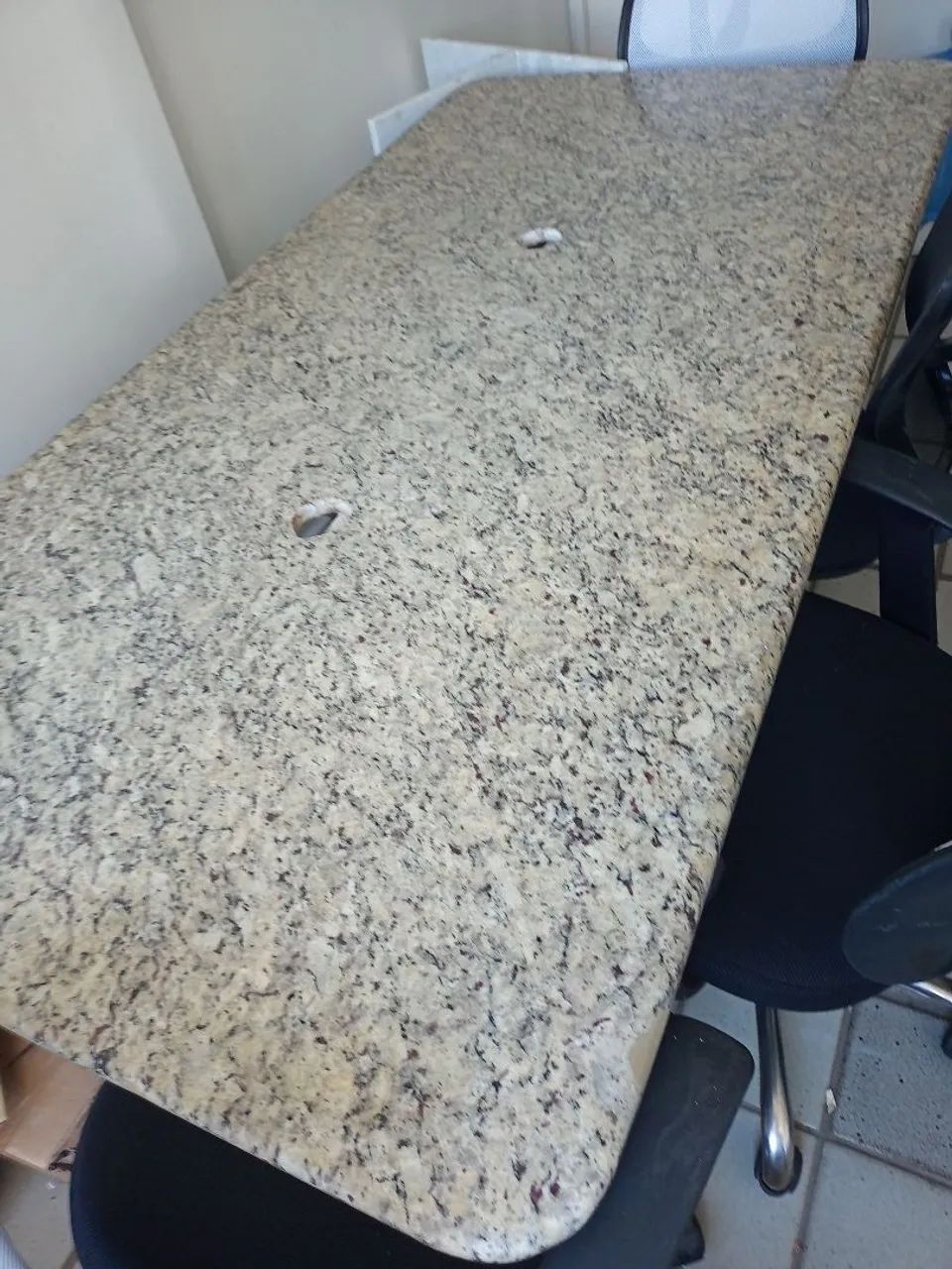 Mesa em granito 