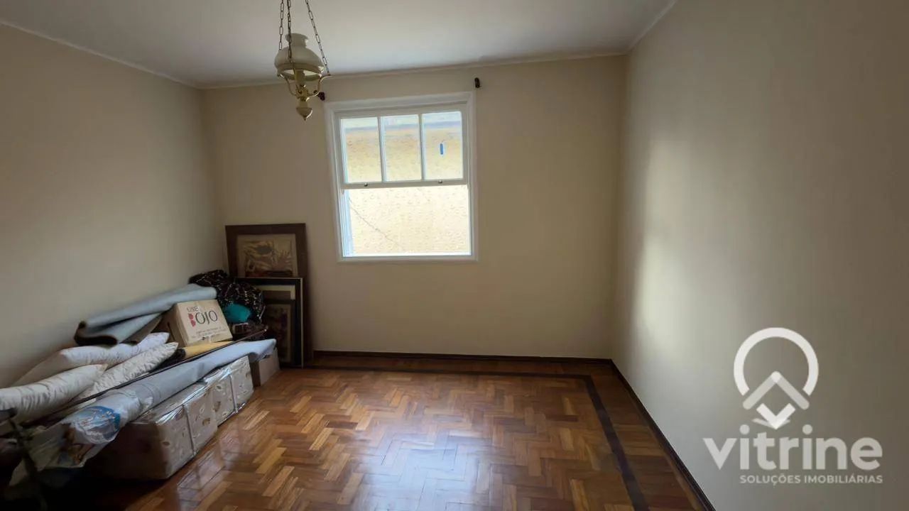 Excelente Casa 3 quartos no Centro - Foto 4