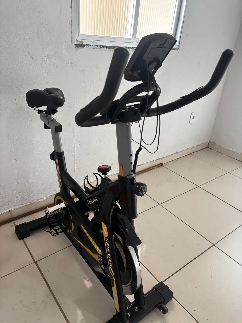 Bicicleta ergométrica semi nova  - Foto 3