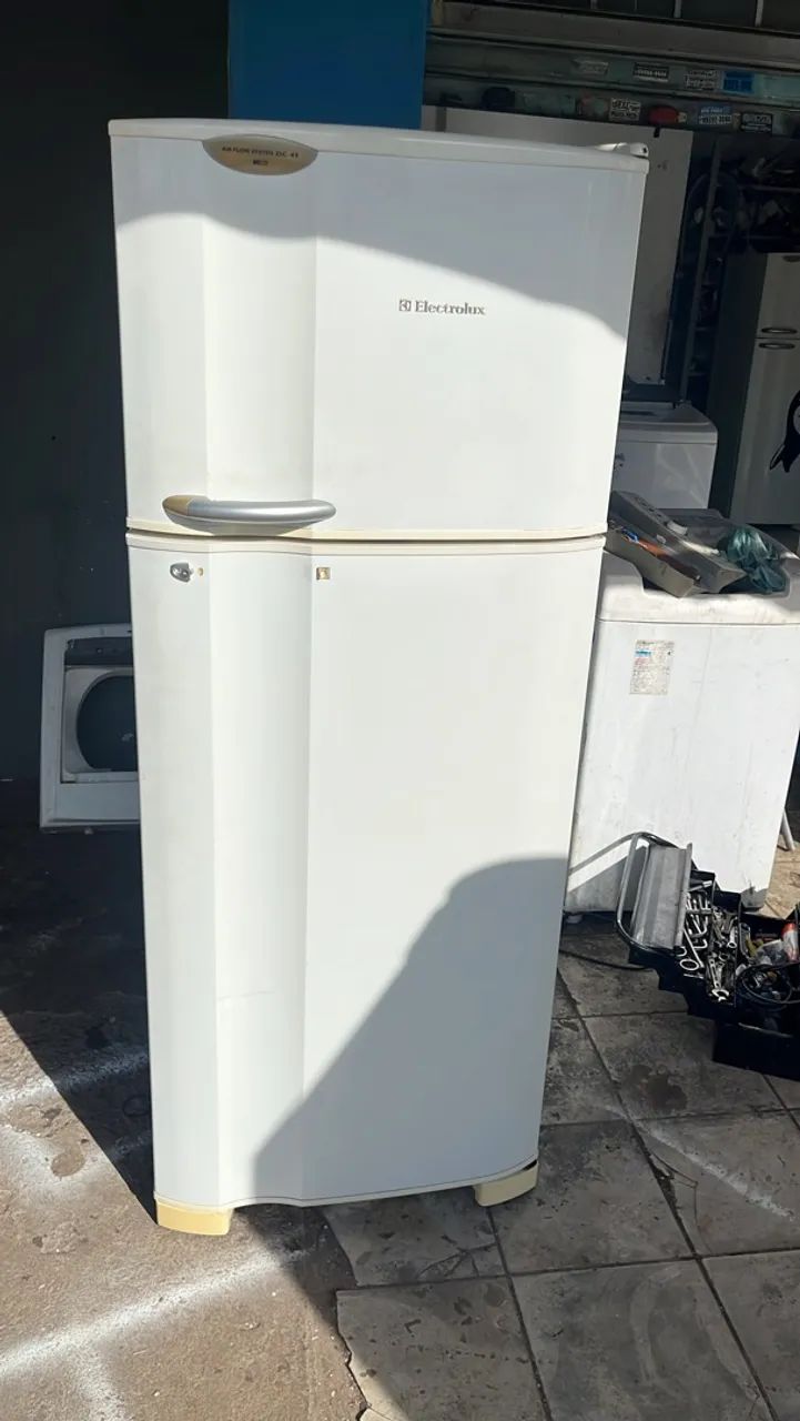 Geladeira Eletrolux duplex 